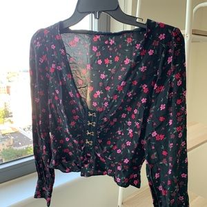 For love and lemons crop top